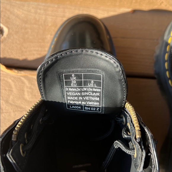 Dr. Martens Black Vegan Sinclair Zip Platform Boots with Yellow Stitching - Picture 5 of 7
